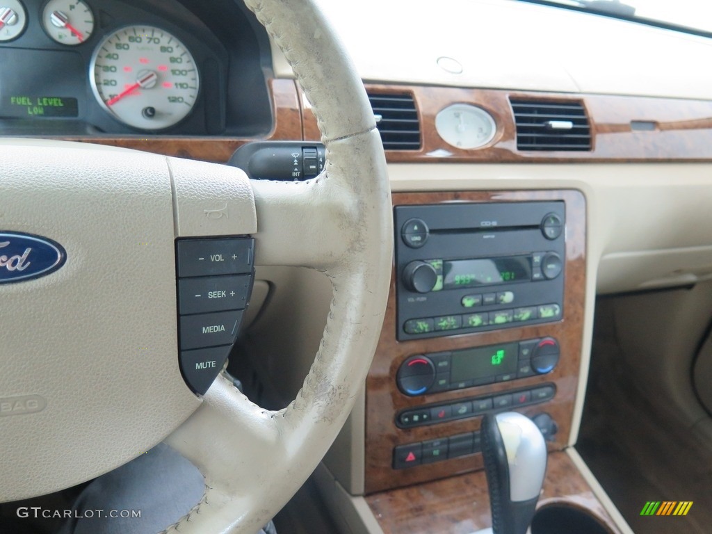 2005 Five Hundred Limited - Pueblo Gold Metallic / Pebble Beige photo #15