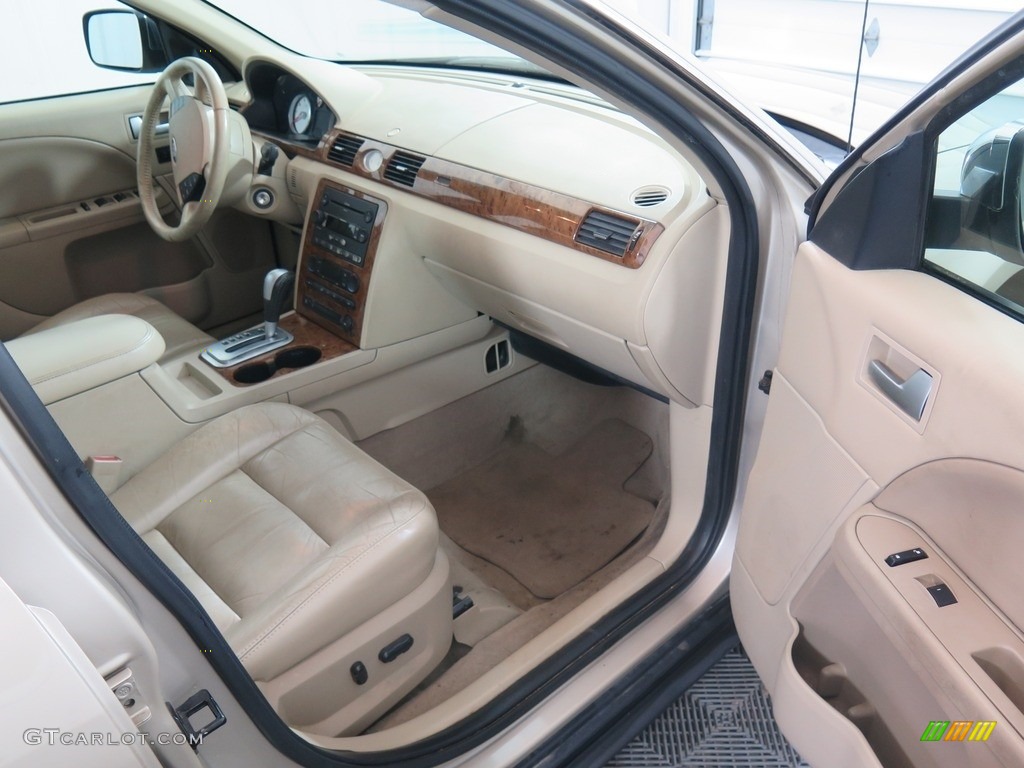 2005 Five Hundred Limited - Pueblo Gold Metallic / Pebble Beige photo #31