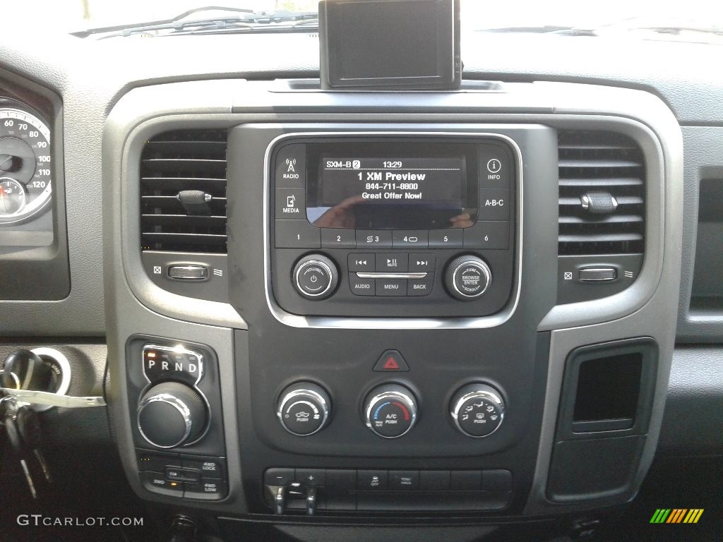 2014 1500 Express Regular Cab 4x4 - True Blue Pearl Coat / Black/Diesel Gray photo #17