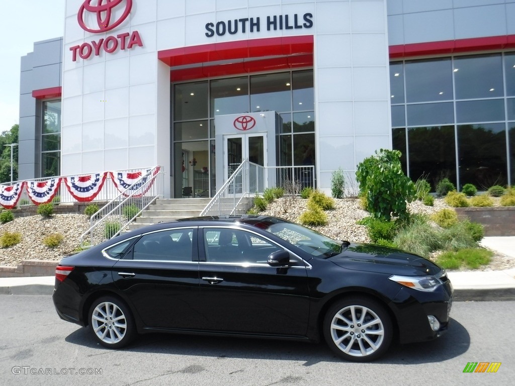2013 Avalon XLE - Attitude Black Pearl / Black photo #2