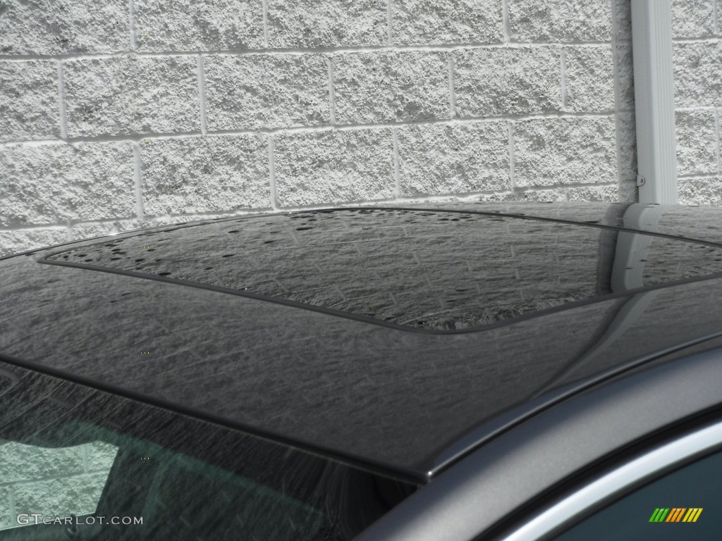 2011 Regal CXL - Granite Gray Metallic / Ebony photo #3