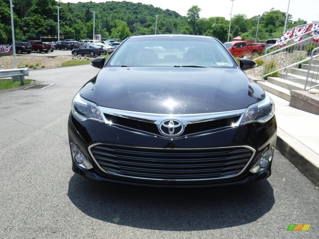 2013 Avalon XLE - Attitude Black Pearl / Black photo #5