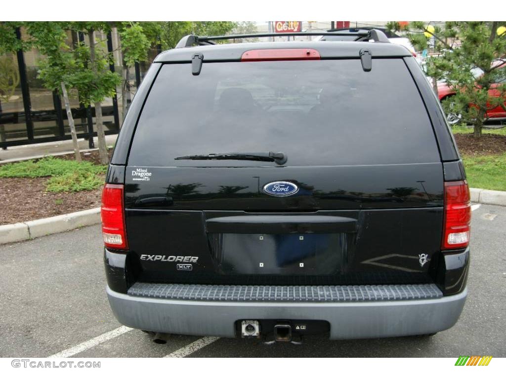 2002 Explorer XLT 4x4 - Black Clearcoat / Graphite photo #6