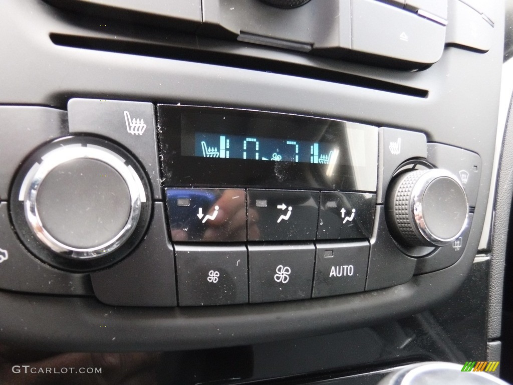 2011 Regal CXL - Granite Gray Metallic / Ebony photo #17