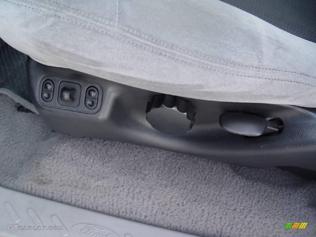 2002 F150 SVT Lightning - Black / SVT Medium Graphite photo #12