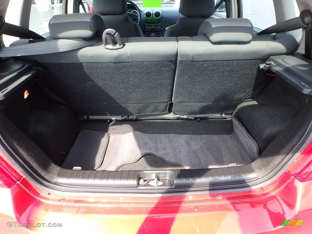 2011 Aveo Aveo5 LT - Sport Red / Charcoal photo #7