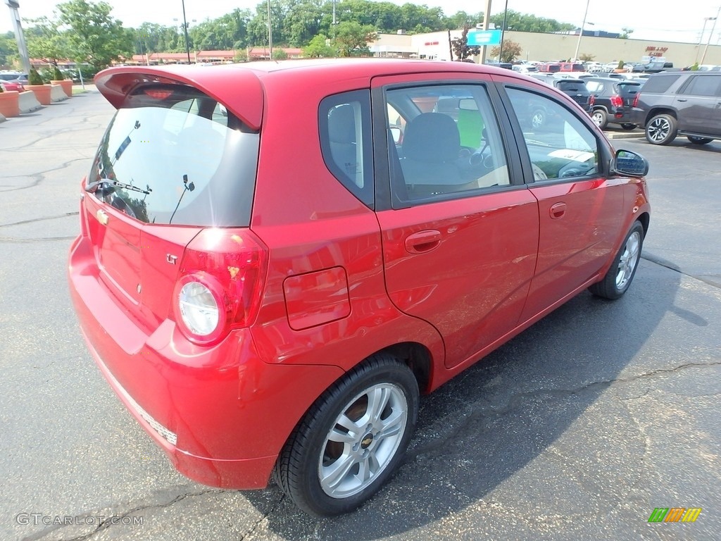 2011 Aveo Aveo5 LT - Sport Red / Charcoal photo #9