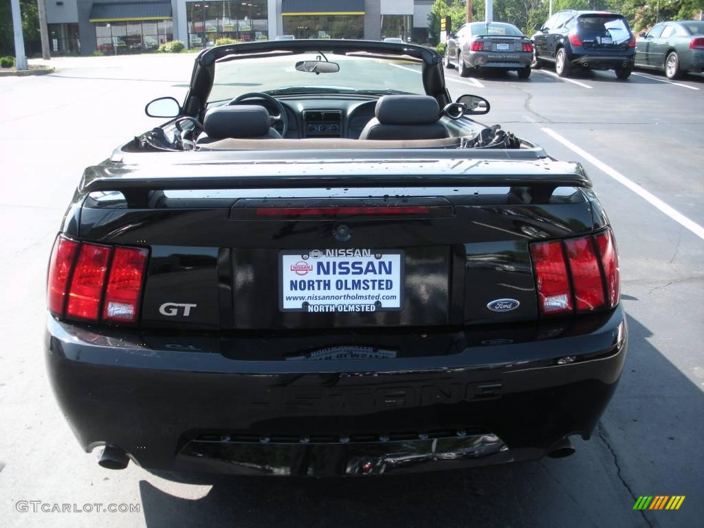 2002 Mustang GT Convertible - Black / Dark Charcoal photo #7