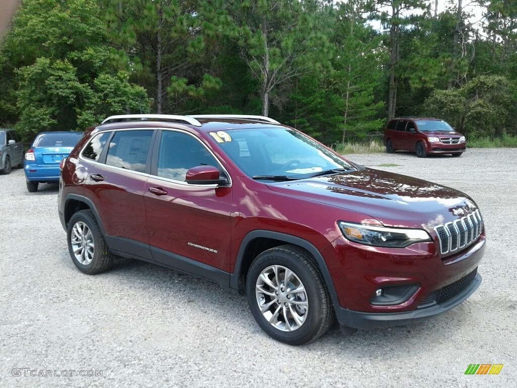 Velvet Red Pearl 2019 Jeep Cherokee Latitude Plus Exterior Photo #127605402