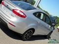 Ingot Silver - Fiesta SE Sedan Photo No. 32
