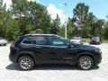 Diamond Black Crystal Pearl 2019 Jeep Cherokee Latitude Plus Exterior