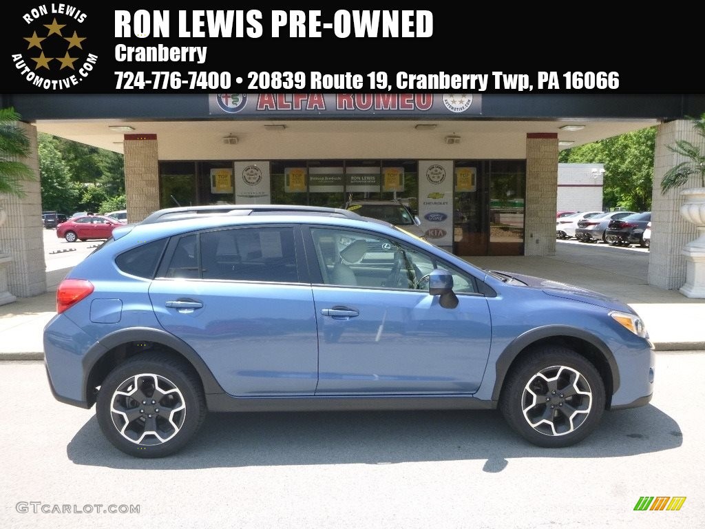 2014 XV Crosstrek 2.0i Limited - Quartz Blue Pearl / Ivory photo #1