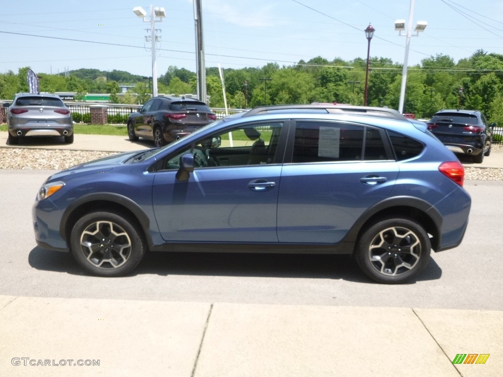 2014 XV Crosstrek 2.0i Limited - Quartz Blue Pearl / Ivory photo #7