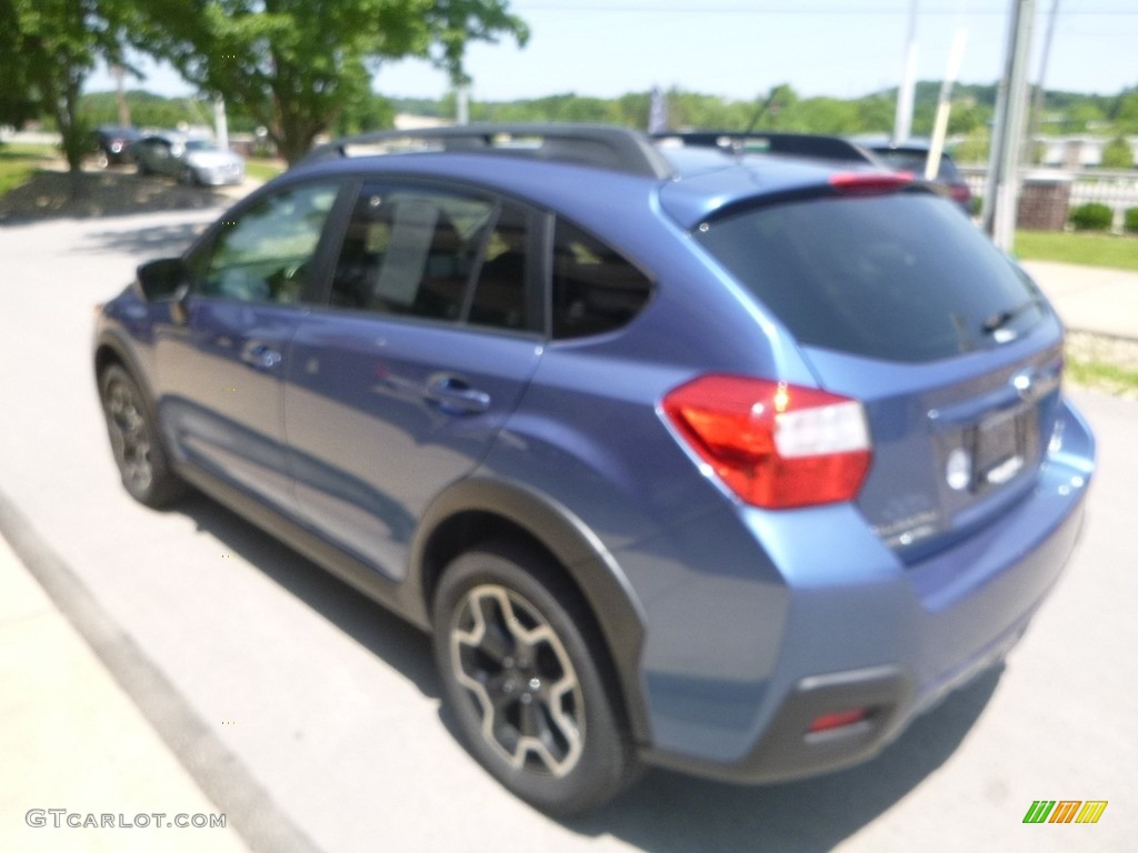 2014 XV Crosstrek 2.0i Limited - Quartz Blue Pearl / Ivory photo #8