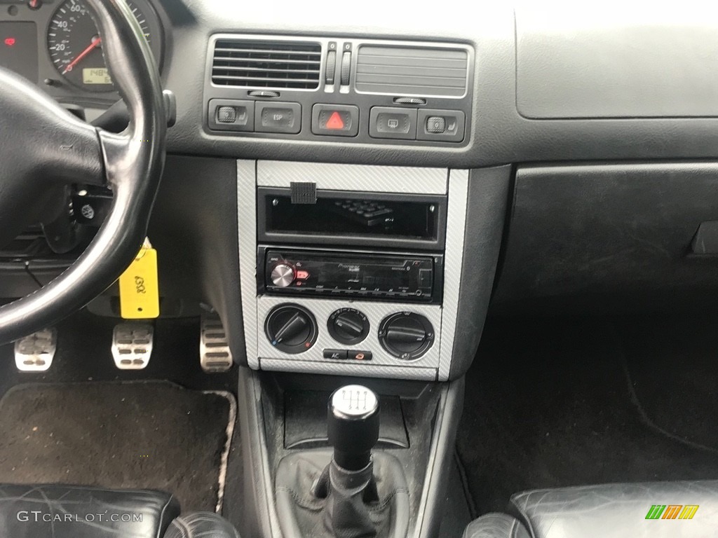 2003 Jetta GLI Sedan - Platinum Grey Metallic / Black photo #14