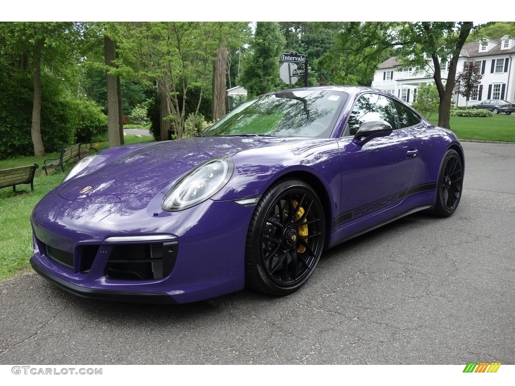 Ultraviolet Porsche 911