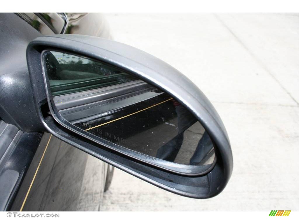 2003 Focus LX Sedan - Pitch Black / Medium Graphite photo #25