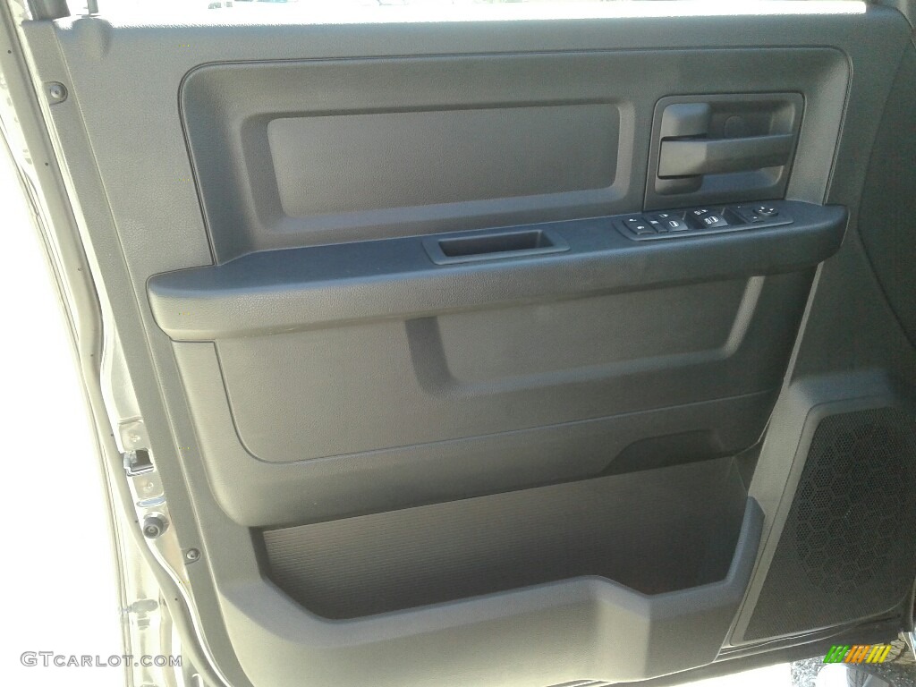 2018 1500 Tradesman Quad Cab - Granite Crystal Metallic / Black/Diesel Gray photo #17