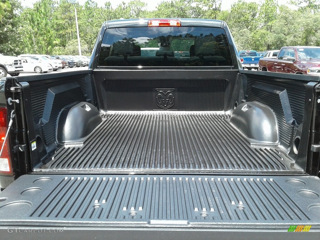 2018 1500 Express Quad Cab - Brilliant Black Crystal Pearl / Black/Diesel Gray photo #19