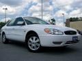 Vibrant White - Taurus SEL Sedan Photo No. 1