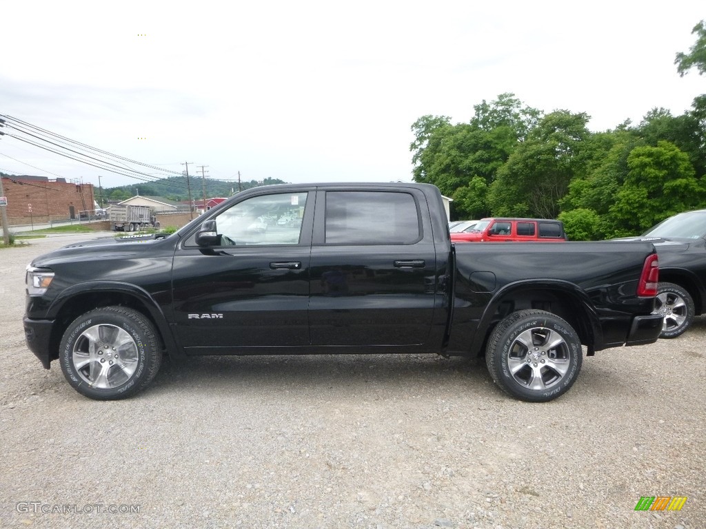 2019 1500 Laramie Crew Cab 4x4 - Diamond Black Crystal Pearl / Black photo #2
