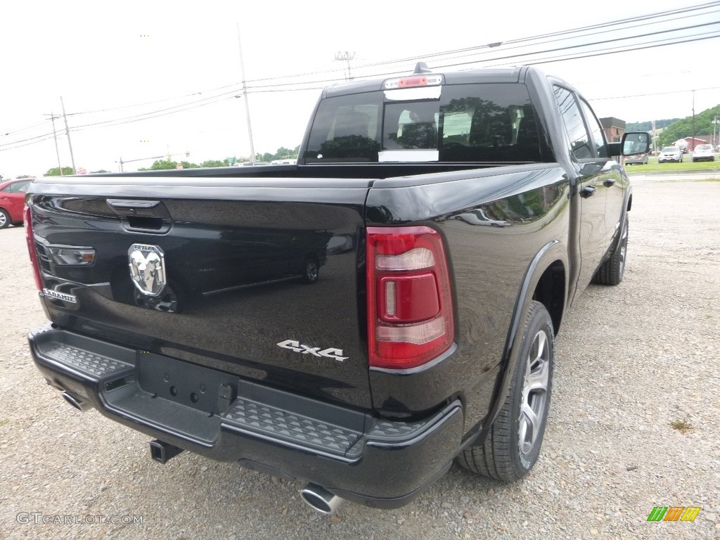 2019 1500 Laramie Crew Cab 4x4 - Diamond Black Crystal Pearl / Black photo #5