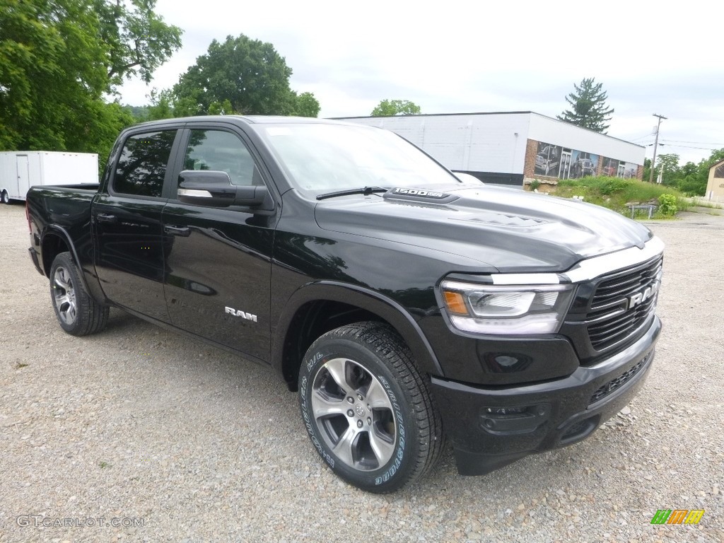 2019 1500 Laramie Crew Cab 4x4 - Diamond Black Crystal Pearl / Black photo #7