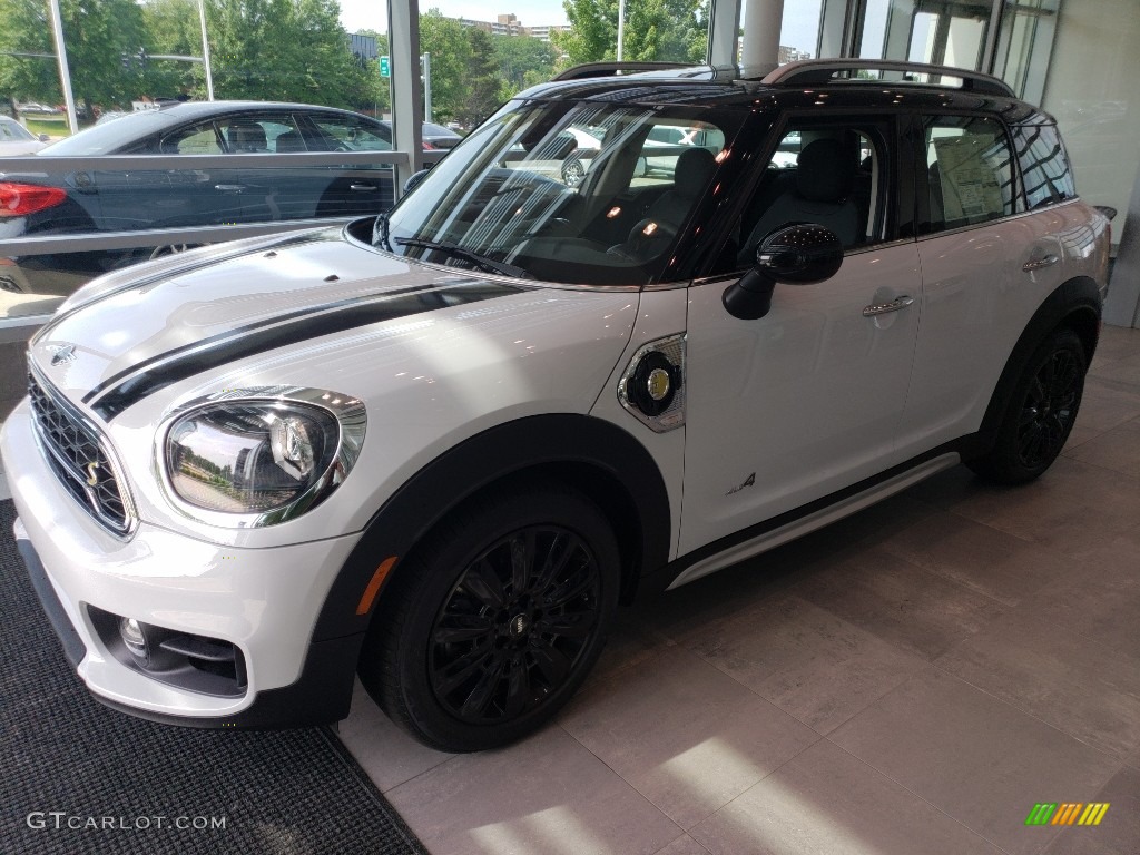 Light White 2019 Mini Countryman Cooper S E All4 Hybrid Exterior Photo #127622275