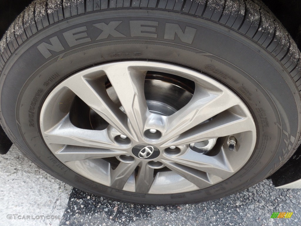2018 Elantra Value Edition - Mineral Beige / Beige photo #7
