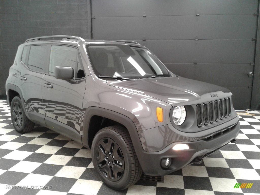 2018 Renegade Sport 4x4 - Granite Crystal Metallic / Black photo #4