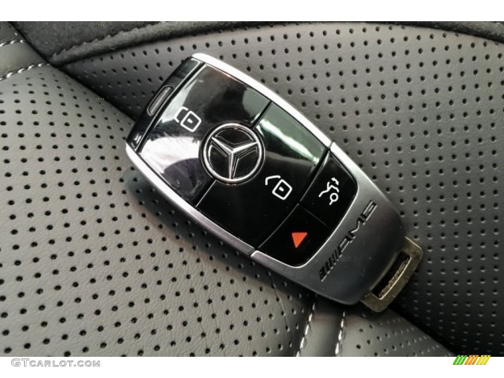 2018 Mercedes-Benz E AMG 63 S 4Matic Wagon Keys Photos