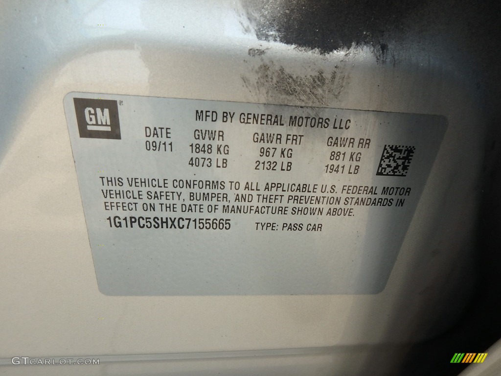 2012 Cruze LS - Gold Mist Metallic / Jet Black/Medium Titanium photo #14