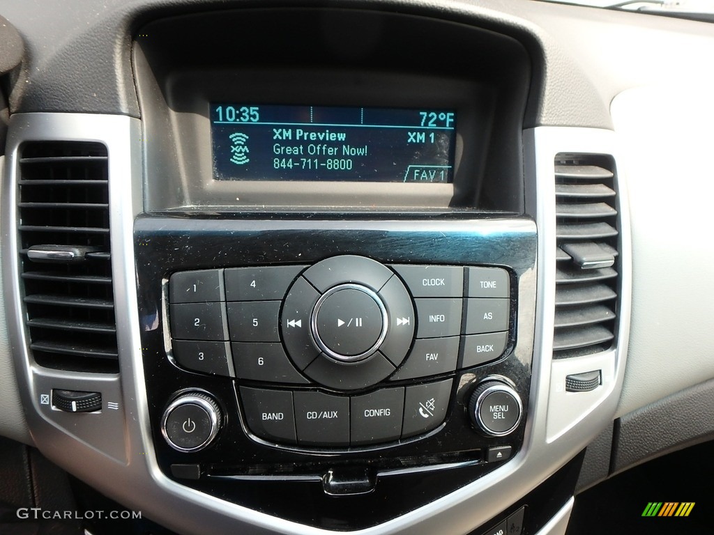 2012 Cruze LS - Gold Mist Metallic / Jet Black/Medium Titanium photo #18