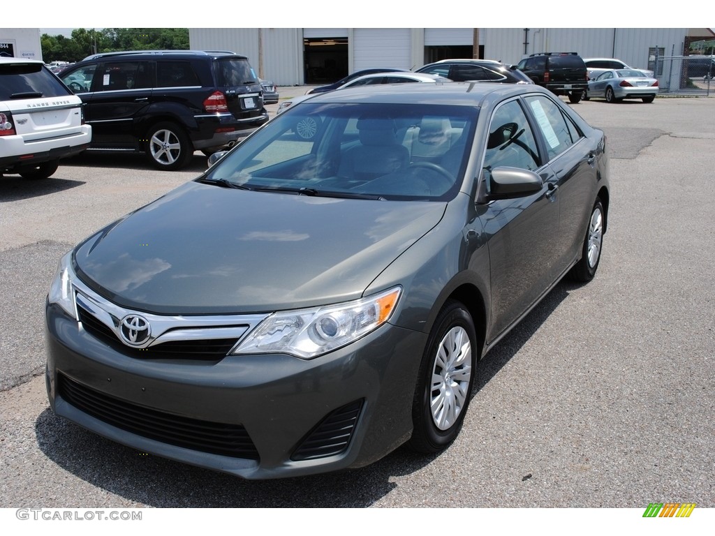 2012 Camry LE - Cypress Green Pearl / Ivory photo #1