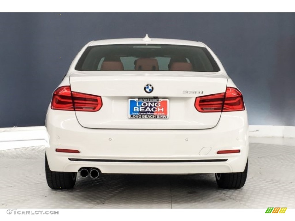 2018 3 Series 330i Sedan - Alpine White / Coral Red photo #3