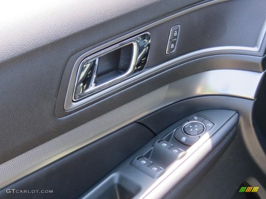 2018 Explorer XLT - Magnetic Metallic / Ebony Black photo #11