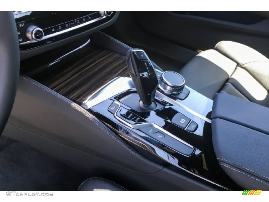 2018 5 Series 530e iPerfomance Sedan - Carbon Black Metallic / Black photo #7