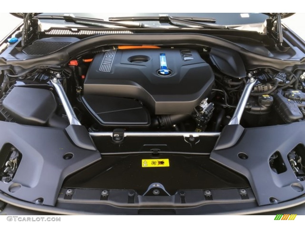 2018 5 Series 530e iPerfomance Sedan - Carbon Black Metallic / Black photo #8