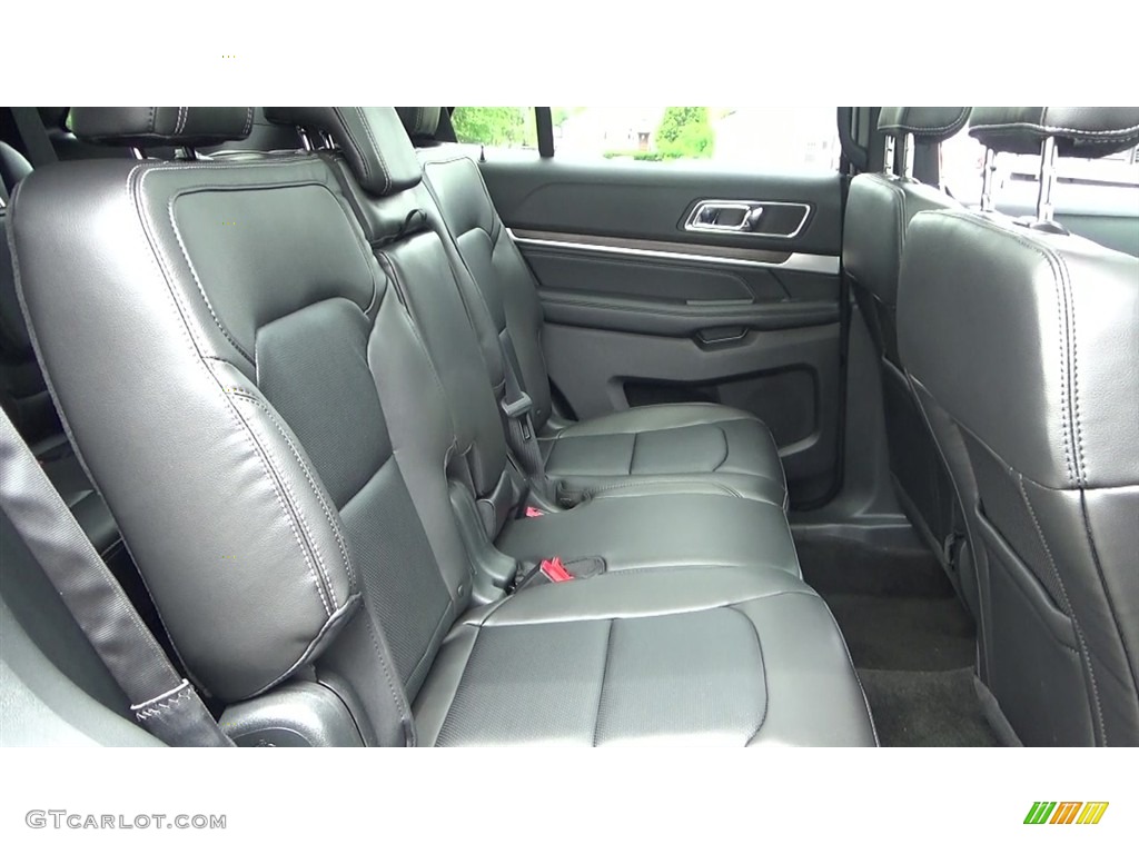 2018 Explorer Limited 4WD - Shadow Black / Ebony Black photo #24