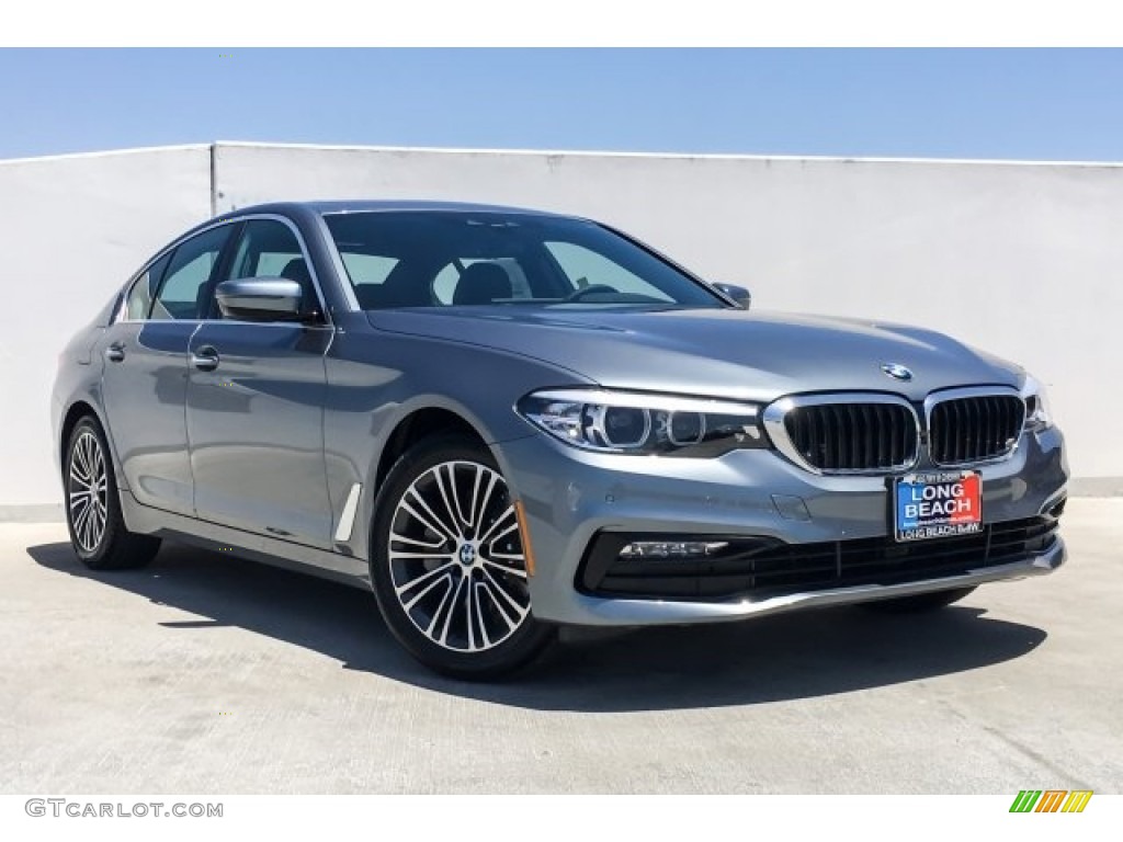 2018 5 Series 530i Sedan - Bluestone Metallic / Black photo #12