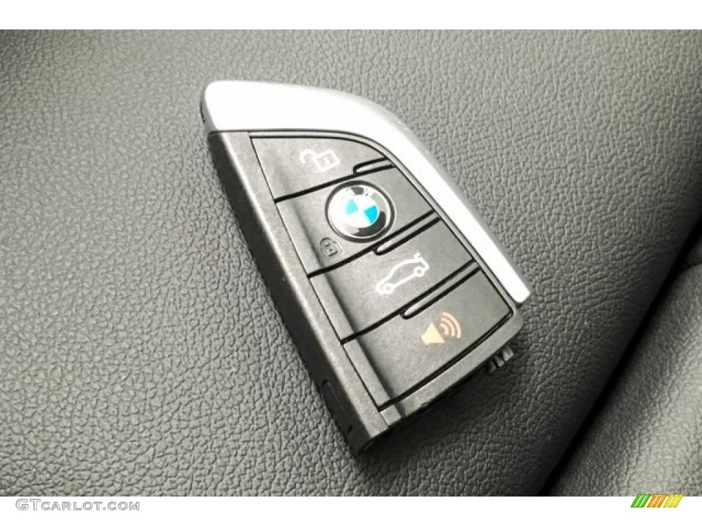 2018 5 Series 530i Sedan - Glacier Silver Metallic / Black photo #11
