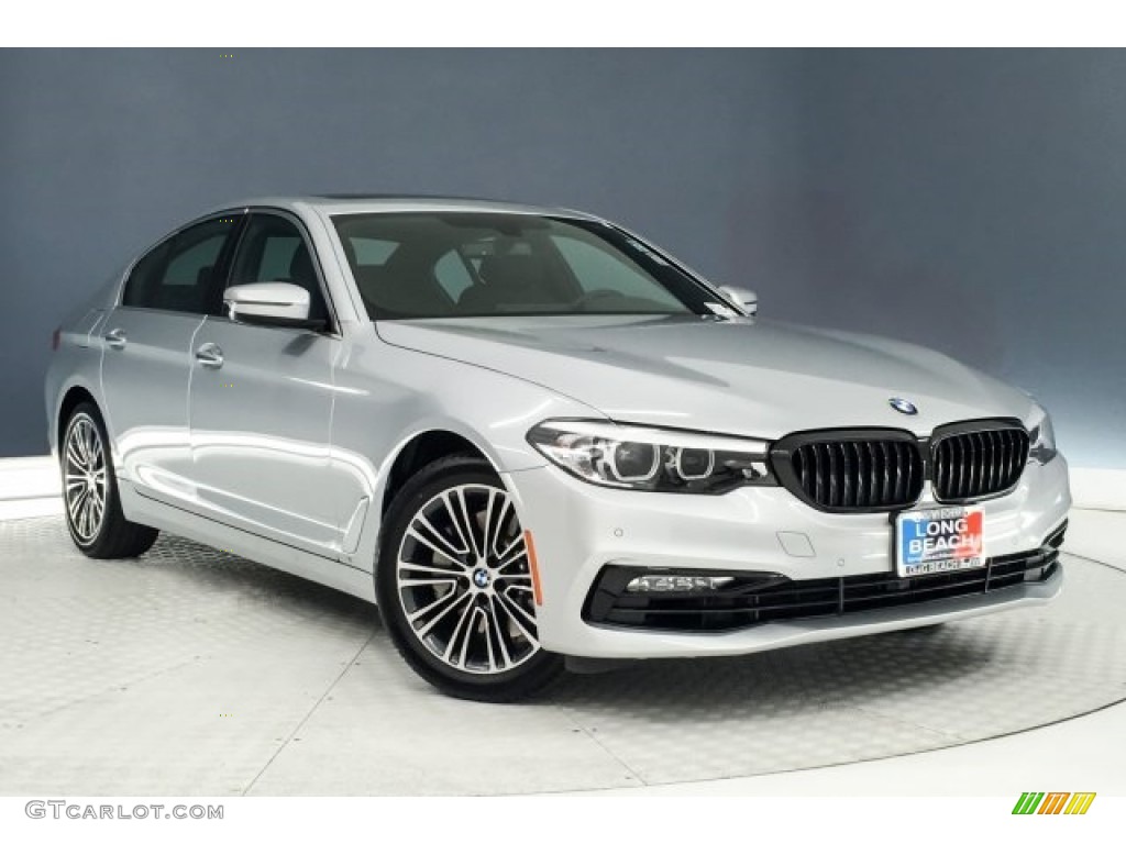 2018 5 Series 530i Sedan - Glacier Silver Metallic / Black photo #12