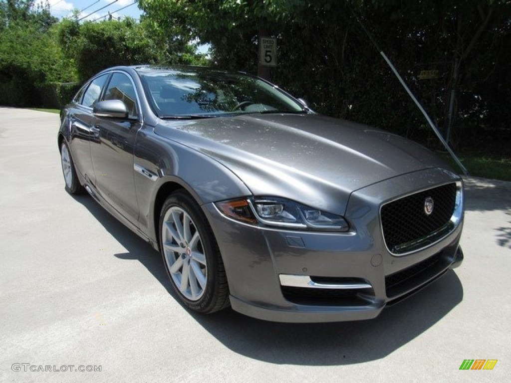 2018 XJ R-Sport - Corris Grey Metallic / Ebony photo #2