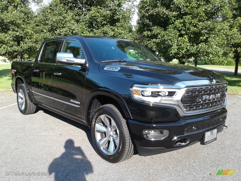 2019 1500 Limited Crew Cab 4x4 - Diamond Black Crystal Pearl / Black photo #4