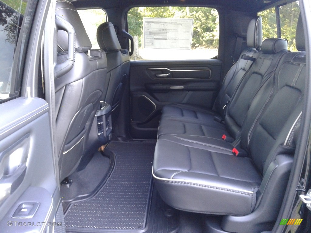 2019 1500 Limited Crew Cab 4x4 - Diamond Black Crystal Pearl / Black photo #11