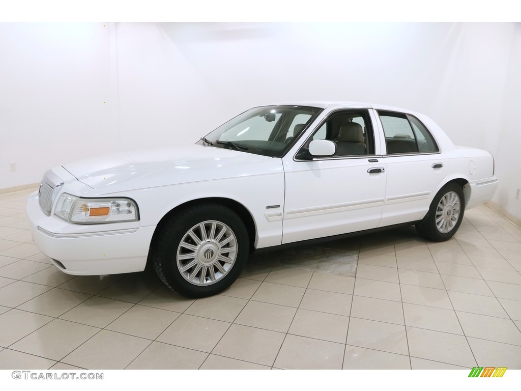 2010 Grand Marquis LS Ultimate Edition - Vibrant White / Medium Light Stone photo #3