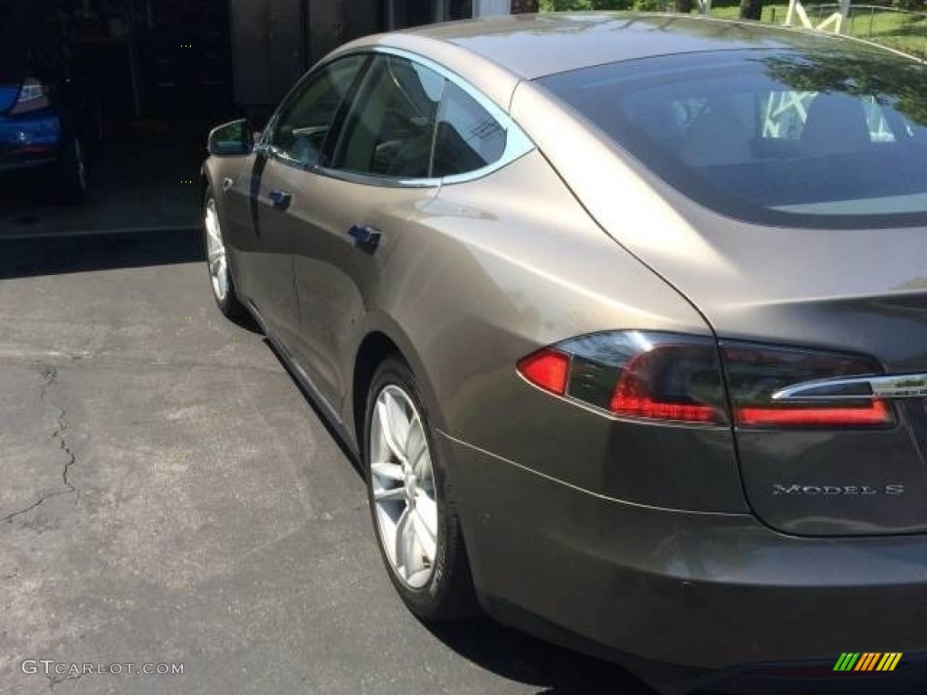 2015 Model S 70D - Titanium Metallic / Tan photo #4