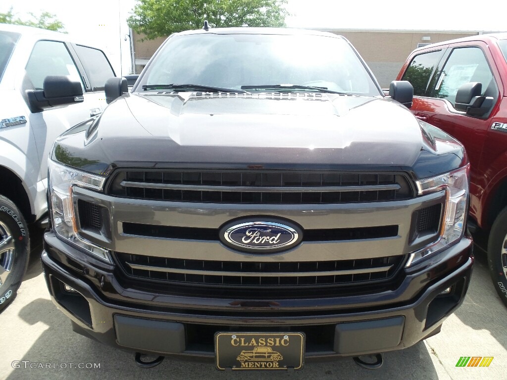 2018 F150 XLT SuperCrew 4x4 - Magma Red / Black photo #2