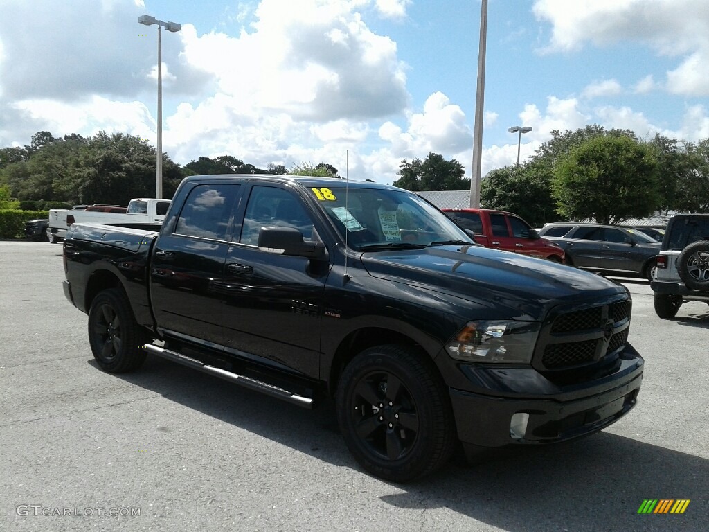 2018 1500 Big Horn Crew Cab 4x4 - Brilliant Black Crystal Pearl / Black/Diesel Gray photo #7