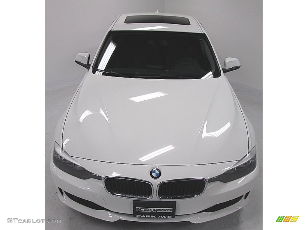 2015 3 Series 320i xDrive Sedan - Alpine White / Black photo #8